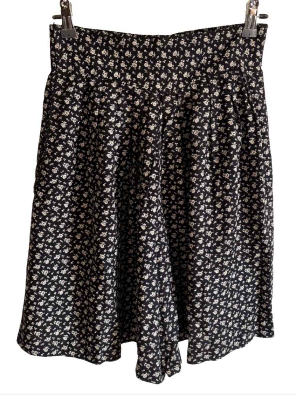 Vintage Smart Parts NY Black White Flowy Shorts Coastal Grandmother Womens M